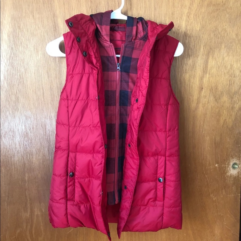Cute puffer vest with plaid hood!